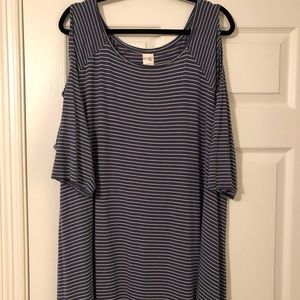 Cold shoulder shirt